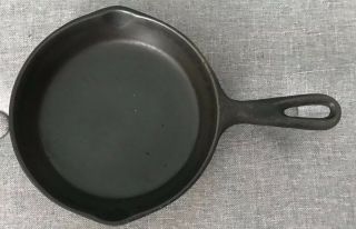 Vintage Made In The Usa No 3 Cast Iron 6 - 5/8in Skillet Frying Pan