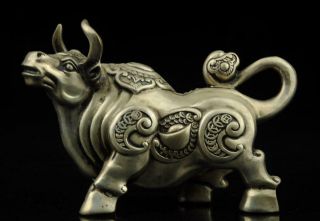 Old Chinese Carved Cow And Sycee Copper Plating Silver Statue Collectibles E01