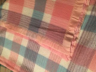 Vtg Montgomery Ward Pink Plaid Blanket Nylon Trim Acrylic Blanket 76x86 Full