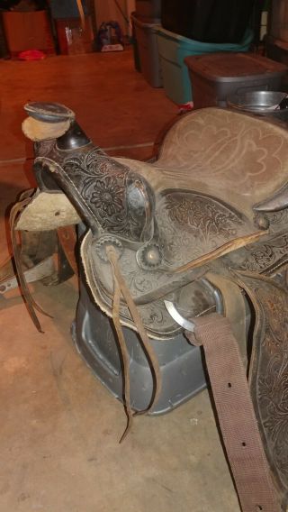 Antique Western Designed Leather Horse Saddle & Stirrups - Brown 26 