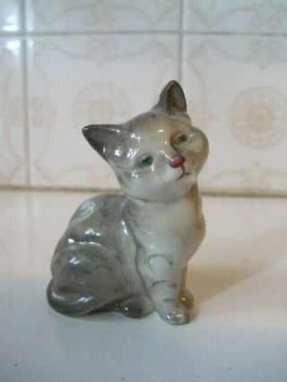 Vintage Royal Doulton Glazed Ceramic Sitting Brown Cat / Kitten Figurine