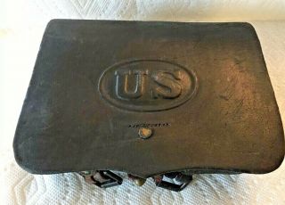 Antique Civil War Cartridge Box Leather Embossed U.  S.  Military Rifles