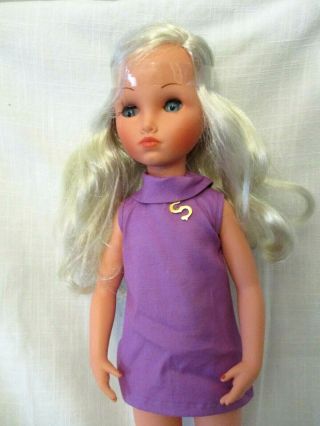 Vintage Furga Alta Moda Doll Sylvie Platinum Hair In A Lavender Dress Brooch