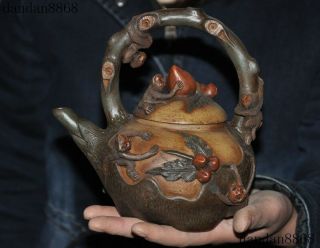 Old Chinese Yixing Zisha Pottery Hand Carved Monkey Peach Pot Tea Makers Teapot