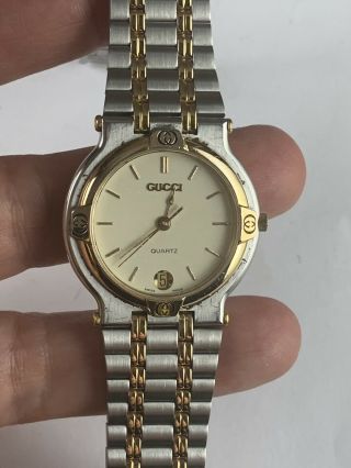 Authentic Gucci Mens Watch 9000m Stainless Steel & Gold Bracelet Serviced