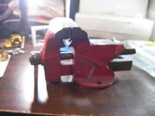 Vintage Scout Red Bench Vise 3 1/2 Usa Made