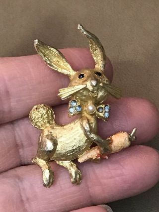 Vintage Brooch Rabbit With Carrot Signed Mylu Rhinestones