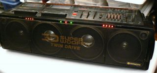 Vintage 1980s Hitachi Trk - 3d80h Am/fm Cassette Boombox 3d Surround Woofer