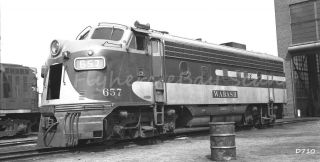 B&w Negative Wabash Railroad Diesel Locomotive 657 Ft Erie,  On 1962