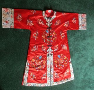 Vintage Chinese Esme Embroidered Red Silk Mandarin Kimono Robe Flowers Floral S