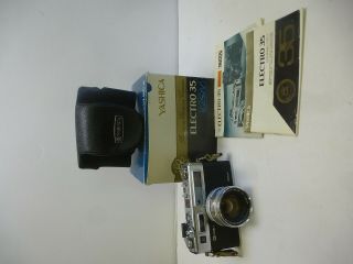 Yashica Electro 35 Gsn 35mm Vintage Film Camera W/ 45mm F1.  7 Yashinon Lens - (f54