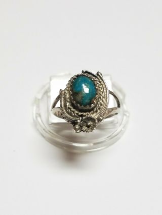 Vintage Sterling Silver Leaf Design Turquoise Ring Sz 4.  5