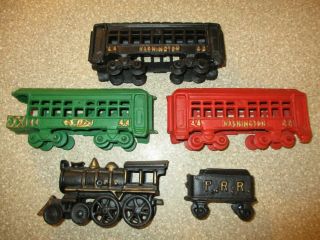 5 Piece Vintage Cast Iron Train Set Washington 44 Pennsylvania Railroad Prr