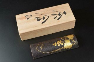 T7354:japanese Bamboo Grape Gold Lacquer Pattern Tea Spoon Chasaji W/signed Box