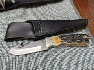 Vintage Fixed Blade Gut Hook Knife Bear Mgc With Sheath