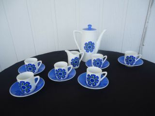 Vintage Retro Blue Coffee Tea Set Japan 6 Cups & Saucer Akin Kelco Flower Power