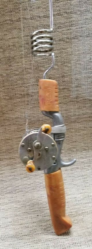 Vintage Glasscaster By Waltco Ice Fishing Rod W/southbend 450 Reel