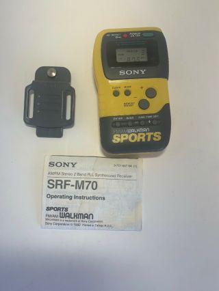 Vintage Sony Sports Walkman Srf - M70 Am/fm Portable Radio With Belt Clip