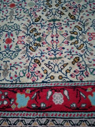 Tunisian hand made large rug pre owned 2