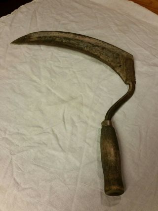 Vintage Sickle Hand Scythe Short Wood Handle Unbranded 12 " Dull Blade
