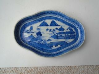 Antique 18th C Chinese Porcelain Blue & White Small Dish