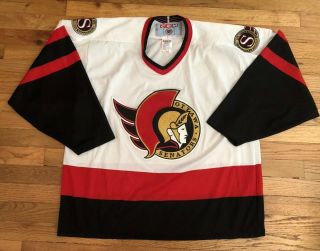 Vintage Ccm Ottawa Senators Stitched White Hockey Jersey Men’s L