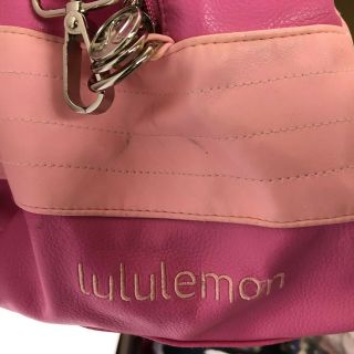Lululemon Vintage Retro Old School Gym Duffle Bag Pink Spell Out 2