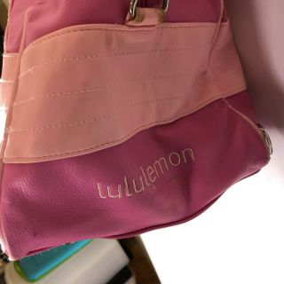 Lululemon Vintage Retro Old School Gym Duffle Bag Pink Spell Out 3