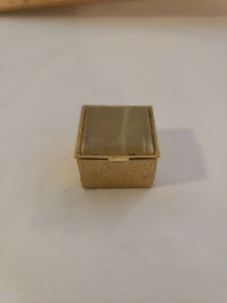 Vintage Alabaster And Gold Tone Metal Snuff/pill Box Piece