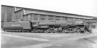 7dd498 Rp 1943 Union Pacific Railroad Loco 3977 Alco Historic Photo