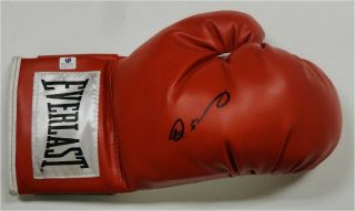 Oscar De La Hoya Hand Signed Autographed Red Everlast Boxing Glove Ga Gv677721