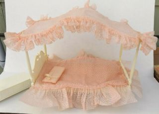 Vintage Susy Goose Barbie Canopy Bed And Bench