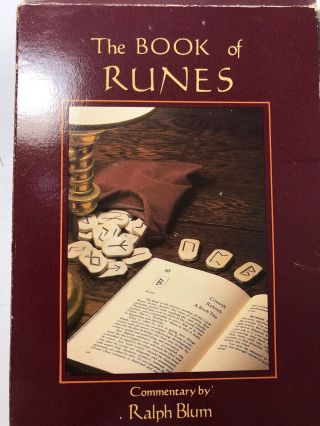 The Book Of Runes Ralph Blum 25 Stones And Bag Vintage 1982