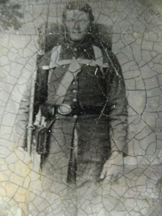 Antique American Tin Type Photograph Civil War Soldier Us Or Cs