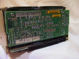 Seagate ST41200N 94601 - 12G 929001 - 002 1.  2GB 5.  25 SCSI 50 - Pin Hard Drive Vintage 2