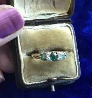 Stunning Antique Art Deco 18ct Gold Natural Mined Emerald & Diamond Ring