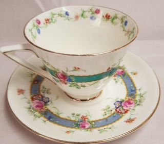 Vintage Royal Doulton Floral Bone China Cup & Saucer Pattern H4843 C1943 England