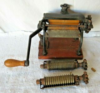 Antique Pasta Maker Machine Cast Iron Vitantonio W.  / 3 Attachments Rollers