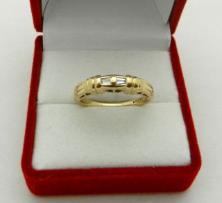 Vintage 14k Yellow Gold 2 - Stone Natural Diamond Wedding Band Ring