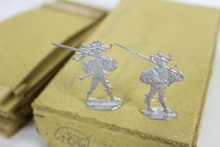 24 Vintage Tin Flats Zinnfiguren Scholtz Box War Lead Soldiers German Horse Toy 3