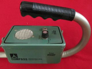 Vintage Compass Yukon Nugget 84 IB Induction Balance Gold Metal Detector 2