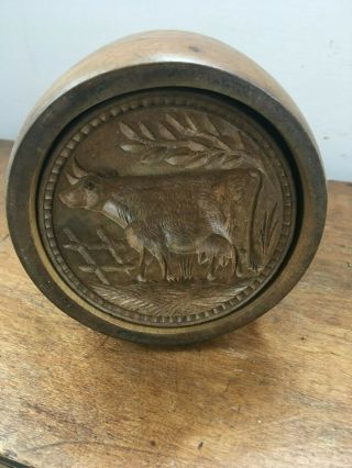 LOVELY LARGE DECORATIVE ANTIQUE CARVED WOODEN BUTTER STAMP - COW - 3.  8 inches 2