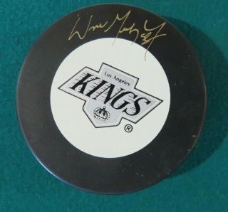 Wayne Gretzky Autographed Puck Signed Official Nhl Hockey Auto La Kings