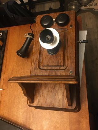 Antique Kellogg Hand Crank Wood Wall Telephone Phone.