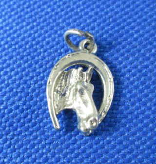 Vintage Sterling Silver Horse Head In A Horse Shoe Charm