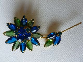 Vintage Green & Blue Open Back Rhinestone Flower Brooch Pin Gold Tone Metal 2