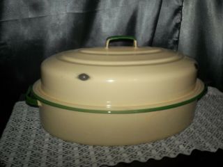 vtg big oval Enamelware Cream and Green Trim Roaster Pan with Lid & Handles Guc 3