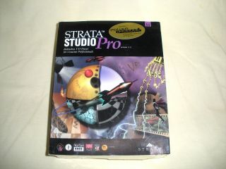 Vintage Strata Studio Pro Version 2.  5 Mac Computer 3 - D Software,  Complete