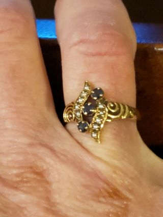 Antique Victorian 10k Ygold 3 Stone Sapphire And 6 Seed Pearl Ring Size 7