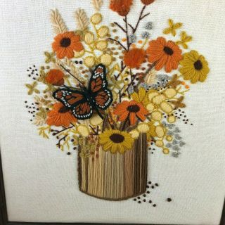 Vintage Needle Point Crewel Embroidery Floral Flowers Mid Century 19.  5 " X 17 "